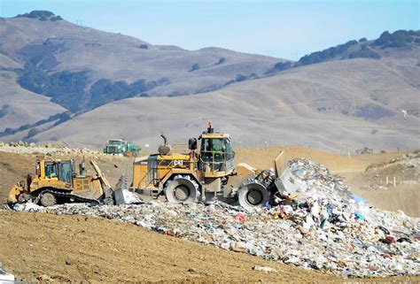 hollister landfill